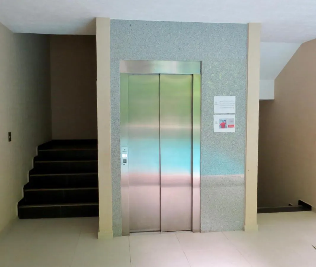 *** Hotel Palmarena Rooms & Residences - Long Stay Comfort With Parking, Sauna, Gym & Pool - Steps From 5Th Avenue Playa del Carmen Mexico
